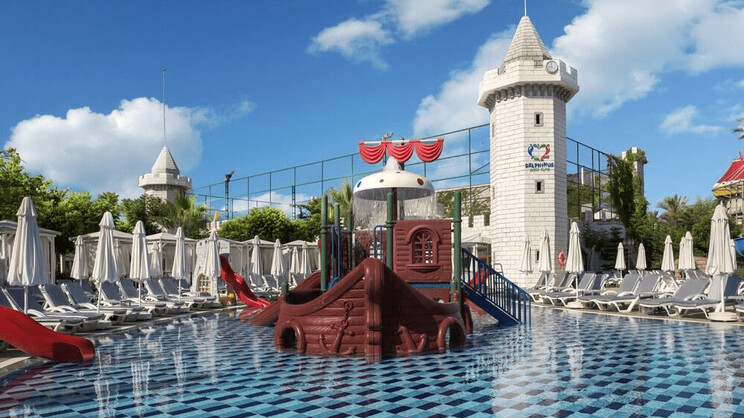 Delphin Imperial  Hotel